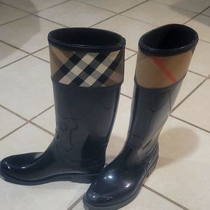 Burberry rain boots
